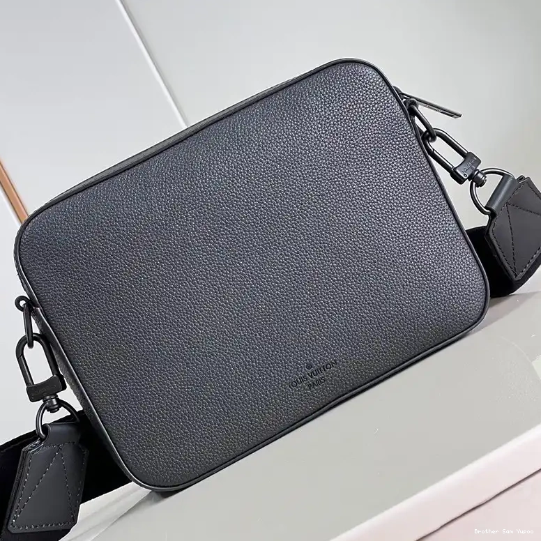 Brother Sam Yupoo 2306YA0171 Bag LV 0820